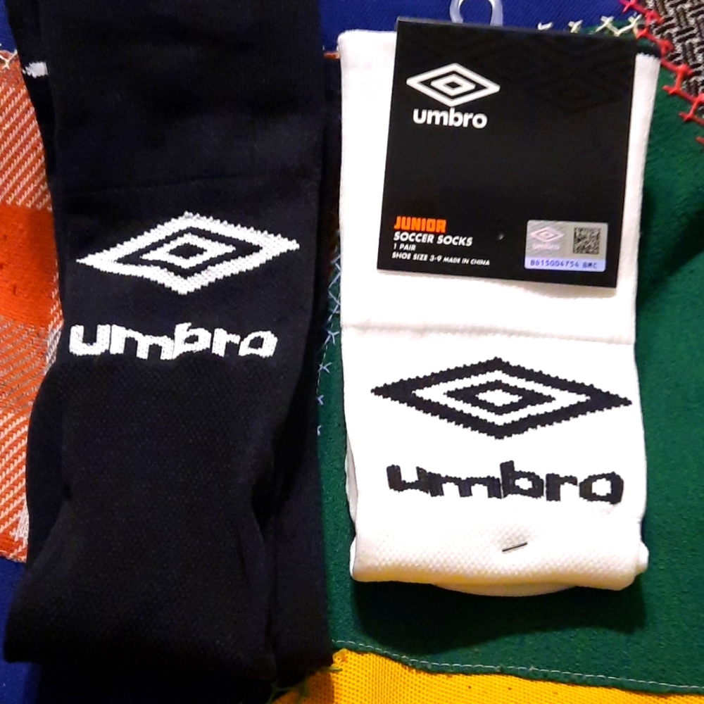 UMBRO JUNIOR SOCCER SOCKS